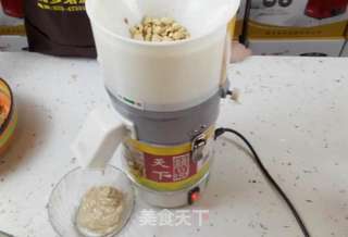 花生酱的做法简单自制的做法步骤:3