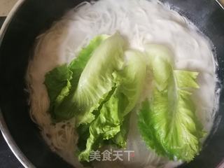 生菜松茸鸡汤面的做法步骤：7