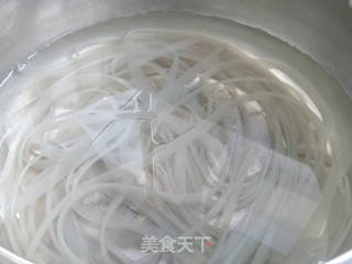 南瓜鸡蛋馅水饺的做法步骤:2