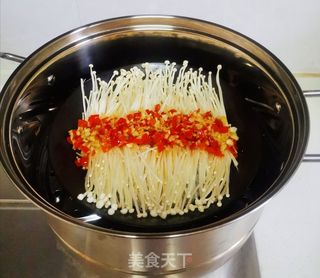 蒜蓉粉丝蒸金针菇的做法步骤:10