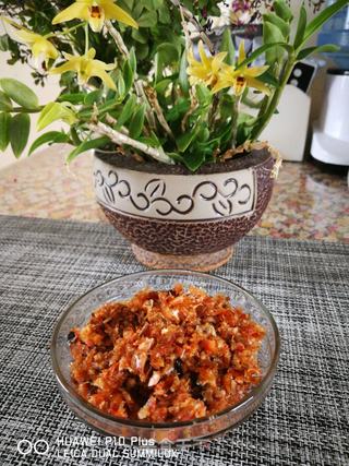 自制补钙佳品——油爆虾头碎的做法步骤:6
