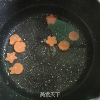 电饭锅做香喷喷的腊肠煲仔饭的做法步骤:7