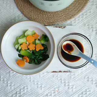 电饭锅做香喷喷的腊肠煲仔饭的做法步骤:8