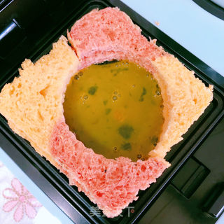 鲜虾蛋蔬吐司的做法步骤：5