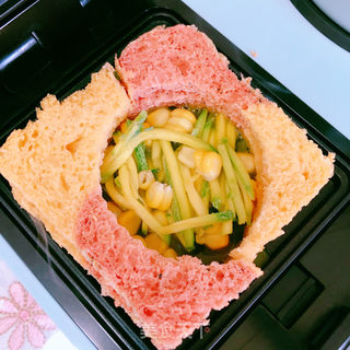 鲜虾蛋蔬吐司的做法步骤：6