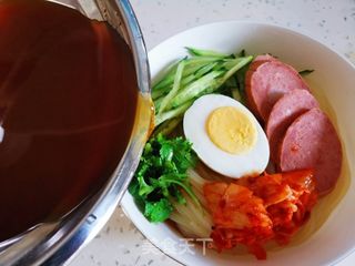 朝鲜大冷面的做法步骤:11