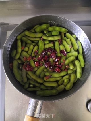 盐水毛豆的做法步骤:4