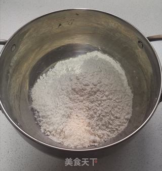 焦葱花拌手工面的做法步骤：1