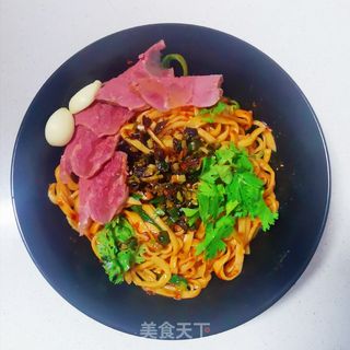 焦葱花拌手工面的做法步骤:15