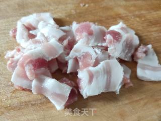 五花肉炒雪里蕻的做法步骤:4
