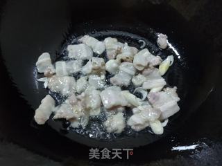 五花肉炒雪里蕻的做法步骤：7