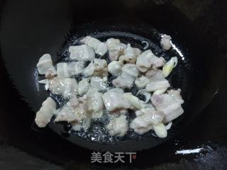 五花肉炒雪里蕻的做法步骤:7
