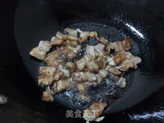 五花肉炒雪里蕻的做法步骤:8