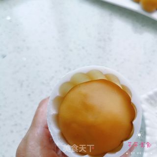 广式莲蓉蛋黄月饼的做法步骤:19
