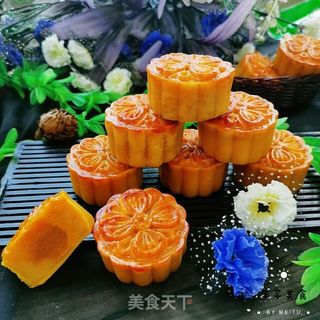 广式莲蓉蛋黄月饼的做法步骤:35