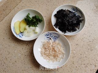 手工鲜虾丸子的做法步骤:2