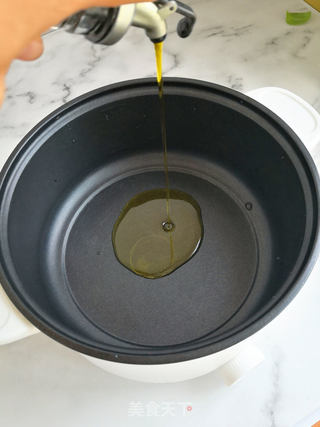 河南人最爱的扁豆肉丝焖面的做法步骤:2