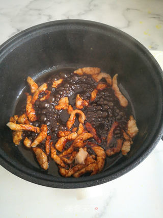 河南人最爱的扁豆肉丝焖面的做法步骤:4