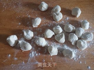 猪肉芹菜馅饺子的做法步骤:8