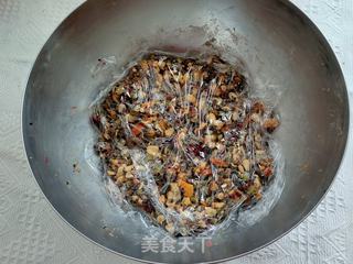 黑糖五仁月饼(内含豪华五仁馅的做法)的做法步骤:10