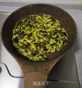 紫菜鸡蛋饼的做法步骤:6