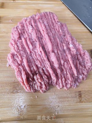 梅菜肉包子的做法步骤:7