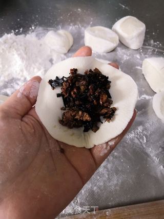 梅菜肉包子的做法步骤:19
