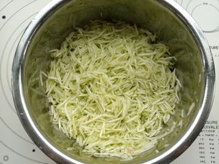 七夕玫瑰花饺子的做法步骤:5