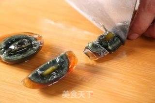皮蛋瘦肉粥的做法步骤:2