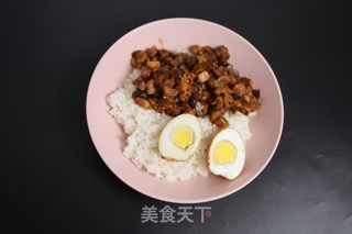 台湾卤肉饭的做法步骤：1