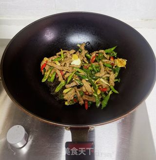 杭椒牛柳的做法步骤：9
