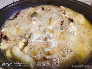 啤酒烧三黄鸡的做法步骤:7