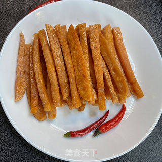 午餐肉辣条的做法步骤:5