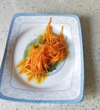 鱼香肉丝的做法步骤:4