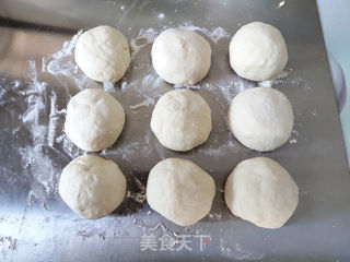 发面猪肉馅饼的做法步骤:8