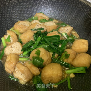 芹菜炒油豆腐的做法步骤：6