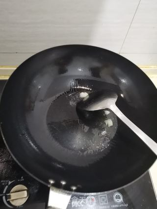 番茄肉丝蛋汤的做法步骤：1