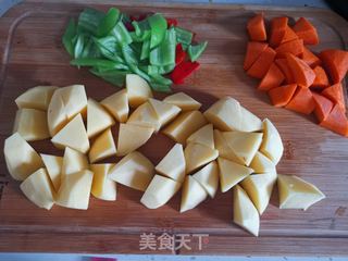 笨鸡炖土豆的做法步骤:5