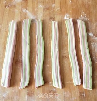 彩虹鸡蛋宽心面的做法步骤:3