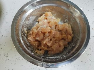 宫保鸡丁的做法步骤:2