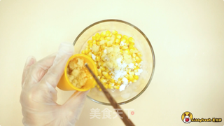 香甜可口的鳕鱼松玉米烙的做法步骤:3