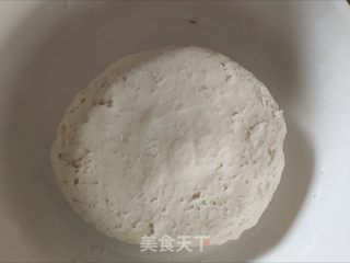 西红柿手擀面的做法步骤:2