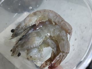 油菜鲜虾手擀面的做法步骤:2