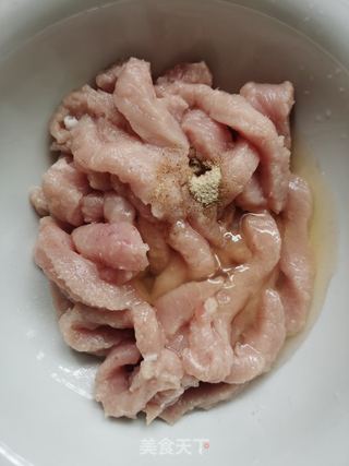 茄汁里脊的做法步骤:3