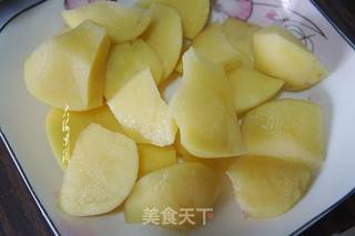 排骨炖土豆的做法步骤:2