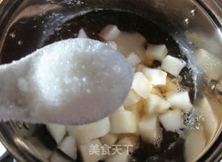 雪梨桃胶的做法步骤：5