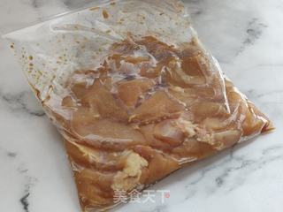 香酥鸡柳的做法步骤:3