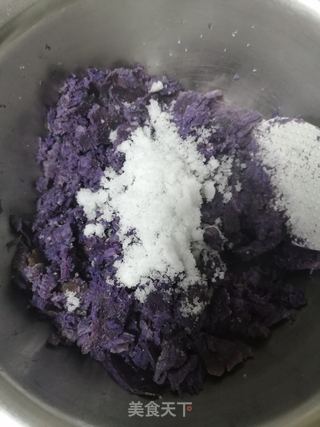 紫薯糯米饼的做法步骤:2