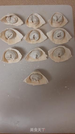 韭菜鲜肉大馄饨的做法步骤:6