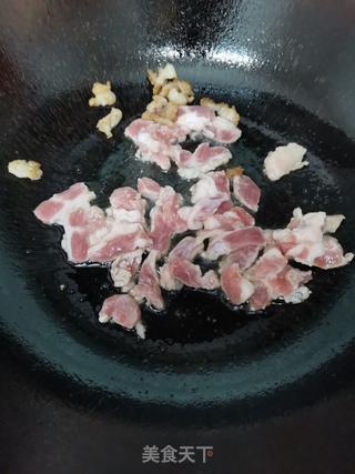 酸菜炒五花肉的做法步骤:5